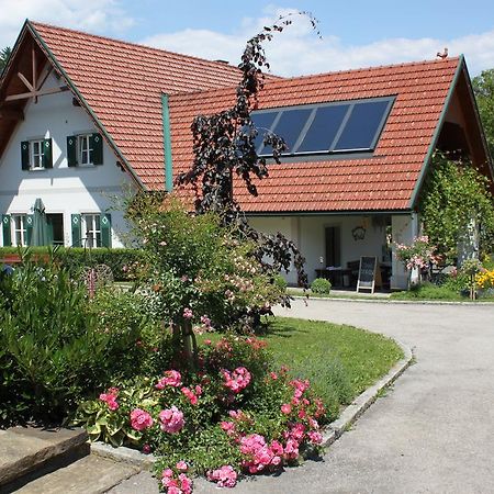 Buschenschank Orsl Wildbach المظهر الخارجي الصورة